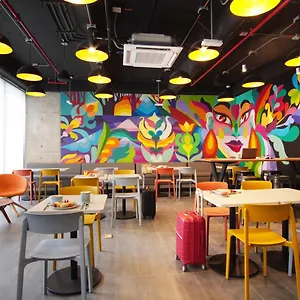 Ibis Budget Marly Bogotá